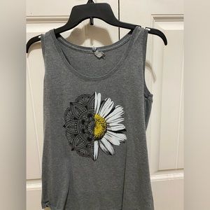 Grey large flower tank top